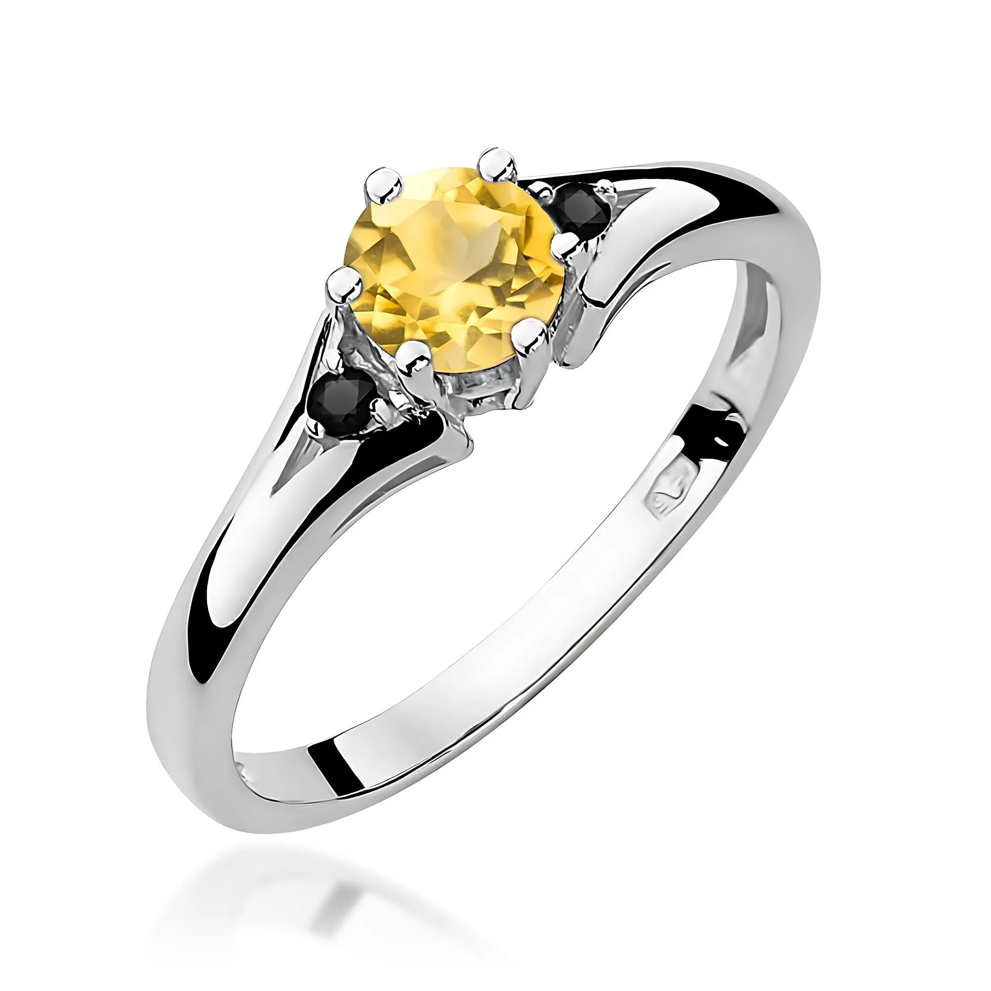 gold-ring-with-0-50ct-citrin-and-black-diamonds-w0076-ciy-02