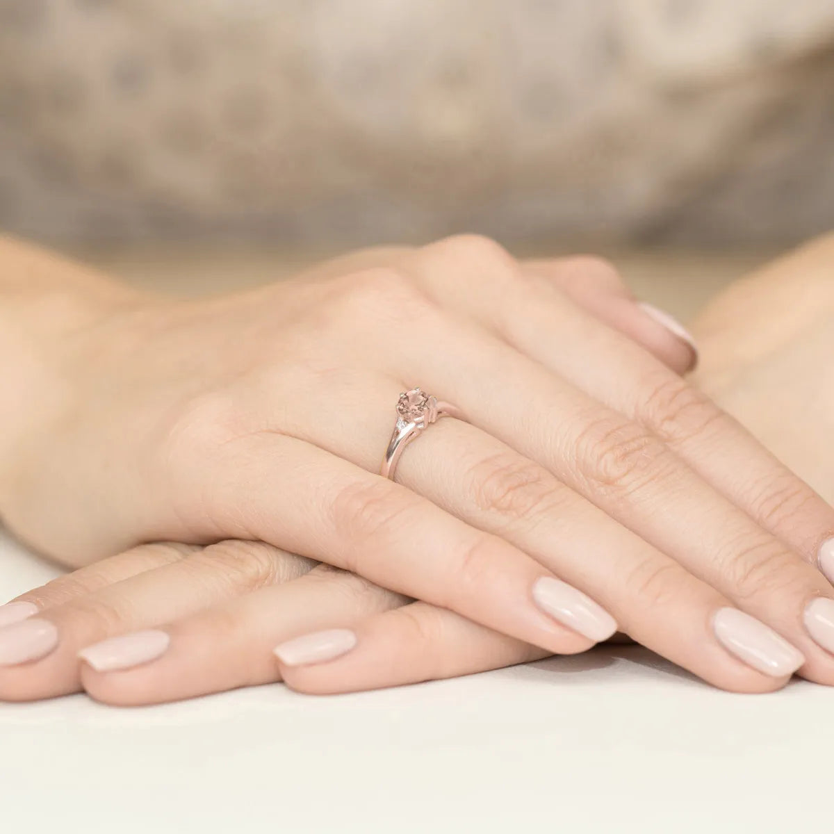 gold-ring-with-0-40ct-morganite-and-diamonds-w0076-mop-01