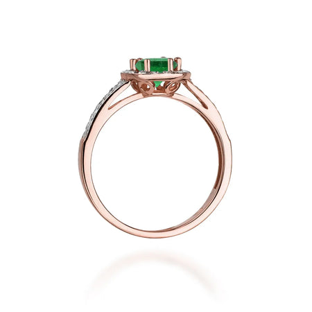 gold-ring-with-0-50ct-emerald-and-0-20ct-diamonds-w0087-emg-01
