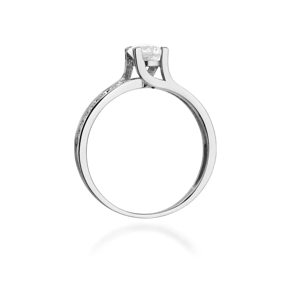 gold-ring-with-0-60ct-white-sapphire-and-0-03ct-diamonds-w0106-saw-01