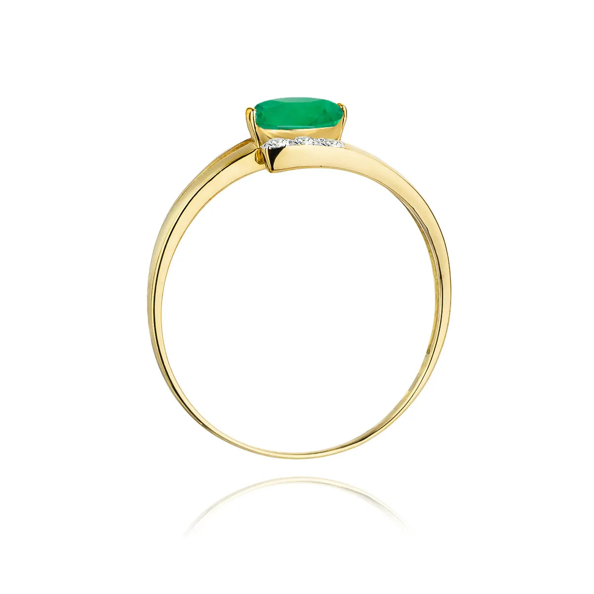 gold-ring-with-0-40ct-emerald-and-0-052ct-diamonds-w0119-emg-01