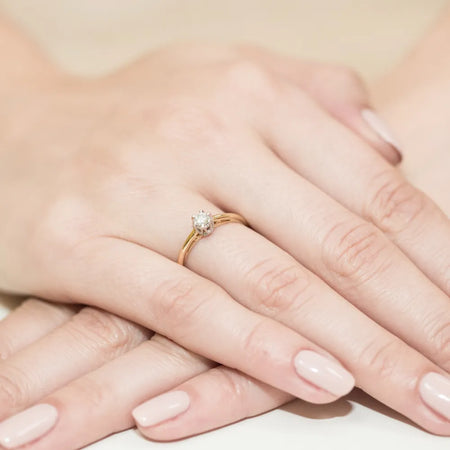 gold-ring-with-0-15ct-diamond-w0133-diw-01