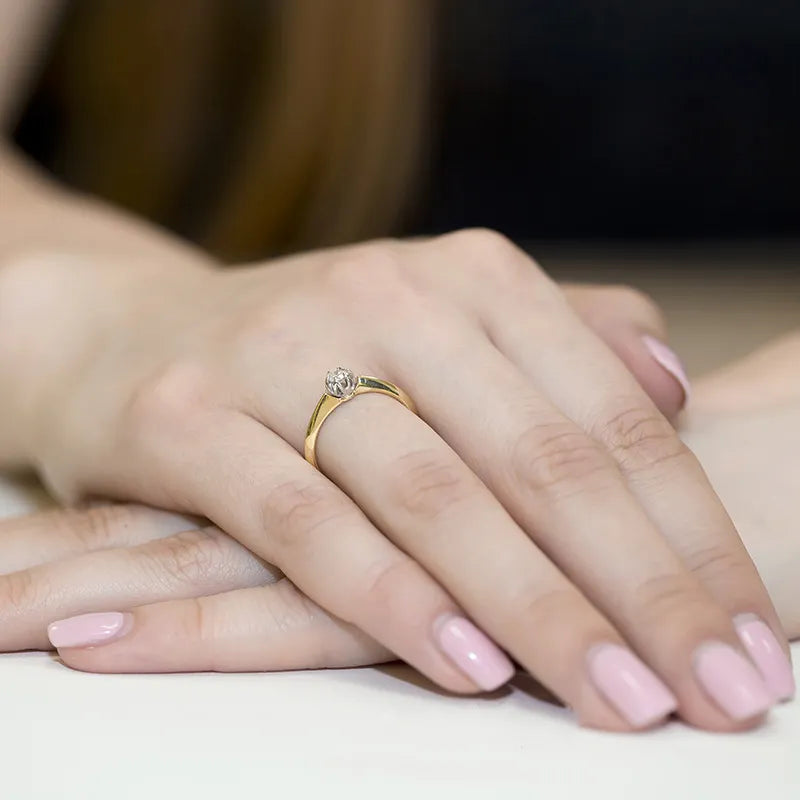 gold-ring-with-0-10ct-diamond-w0134-diw-01