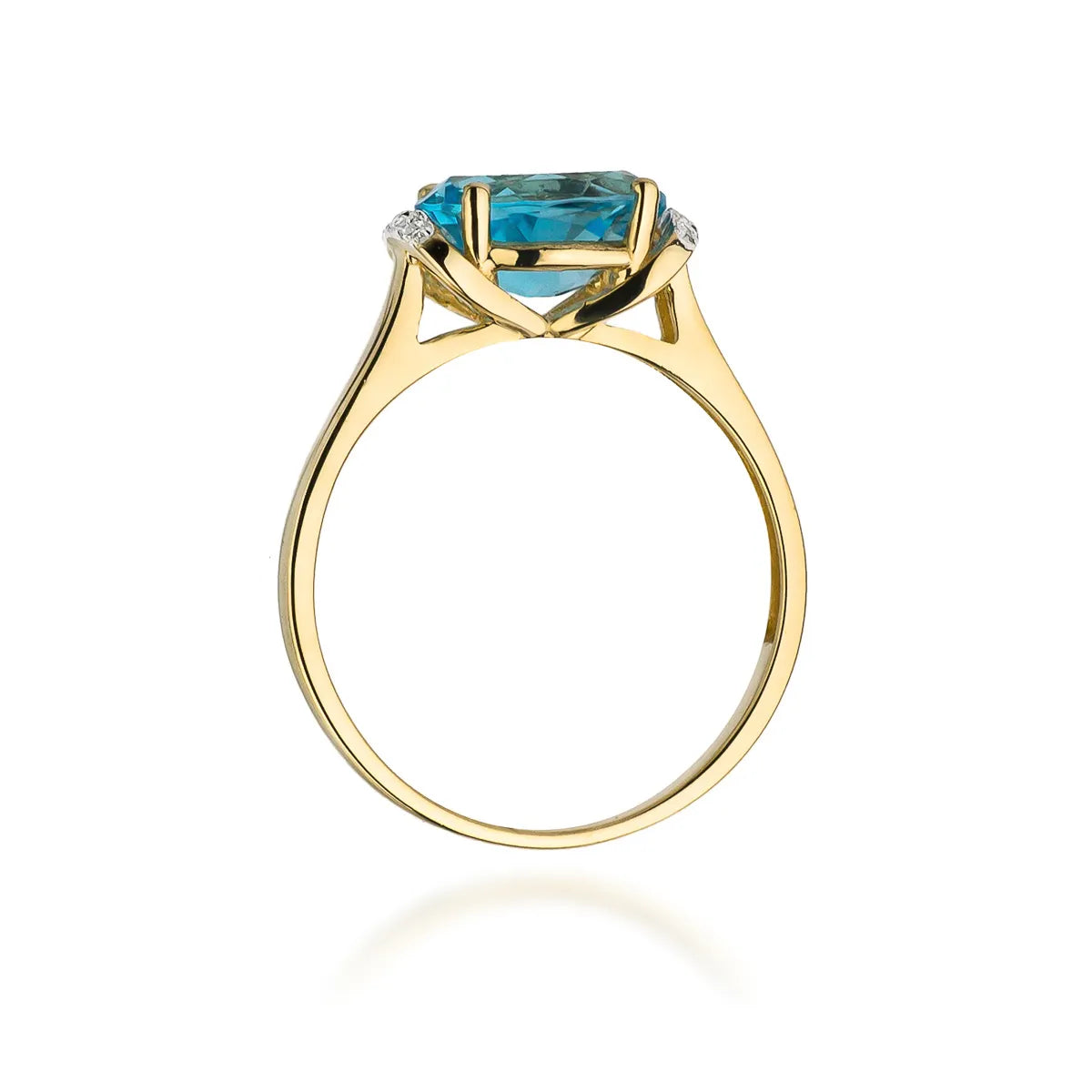 gold-ring-with-1-70ct-topaz-and-0-04ct-diamonds-w0148-tob-01