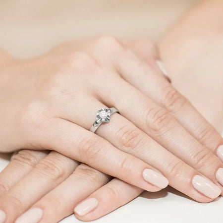 gold-ring-with-0-23ct-diamond-w0155-diw-03