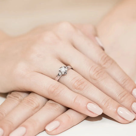 gold-ring-with-0-30ct-lab-diamond-w0155-ldw-05