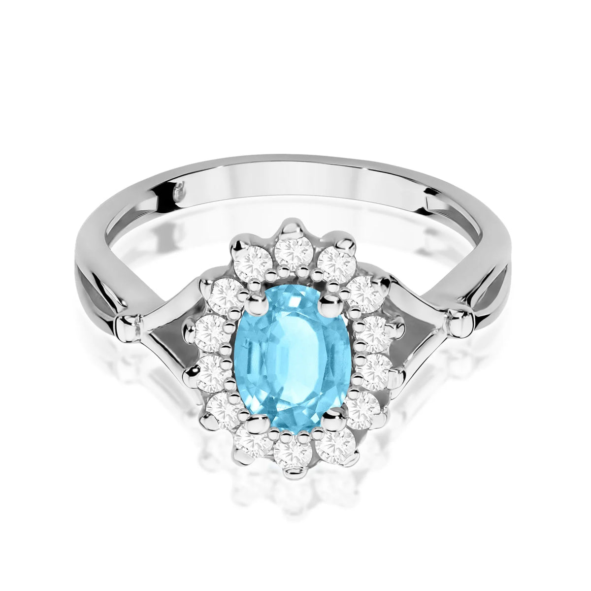 White Gold Ring with 0.90ct Topaz and 0.28ct Diamonds