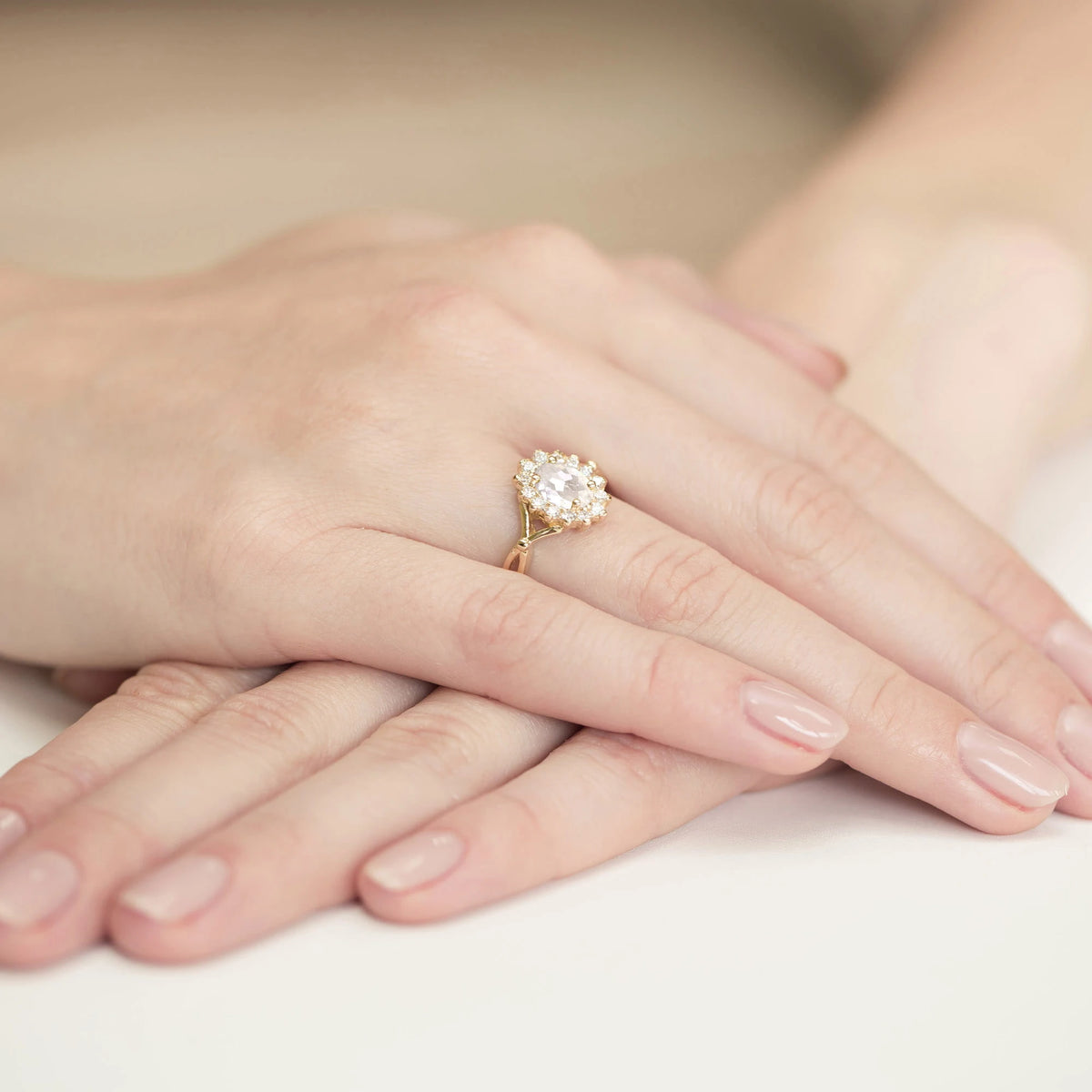 gold-ring-with-0-70ct-and-0-28ct-lab-diamonds-w0182-ldw-02