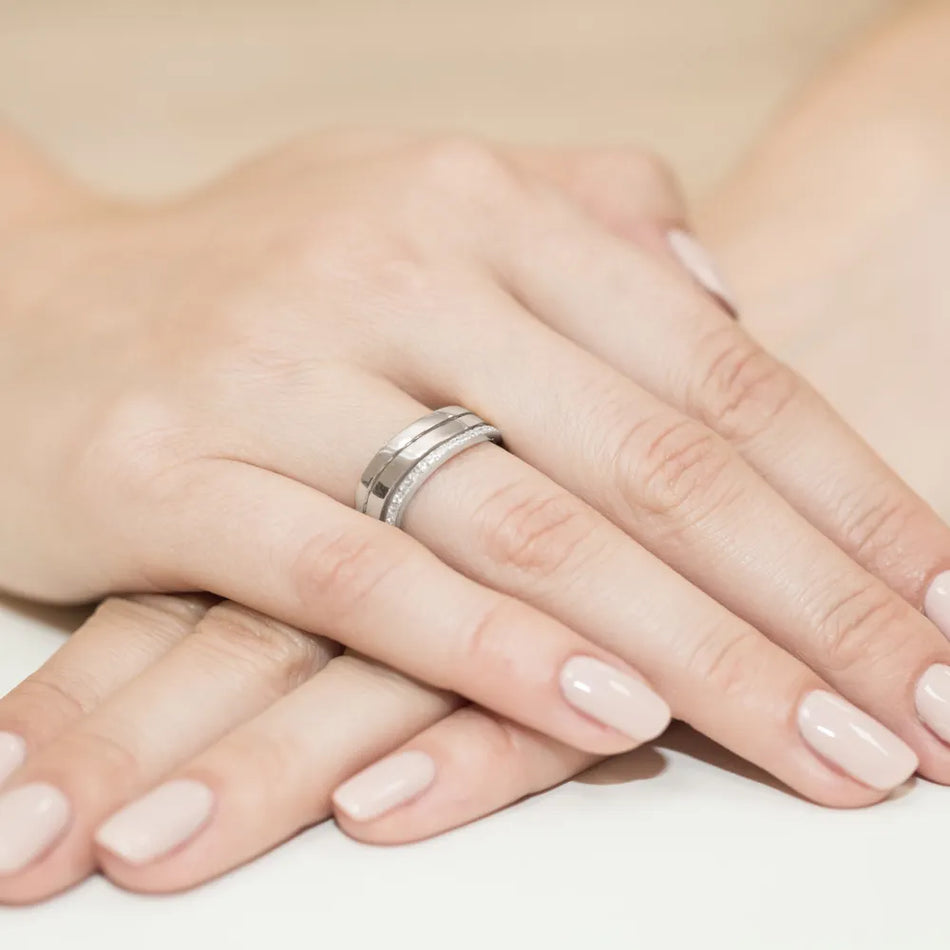 bague-en-or-avec-diamants-de-0-085ct-w0214-diw-01