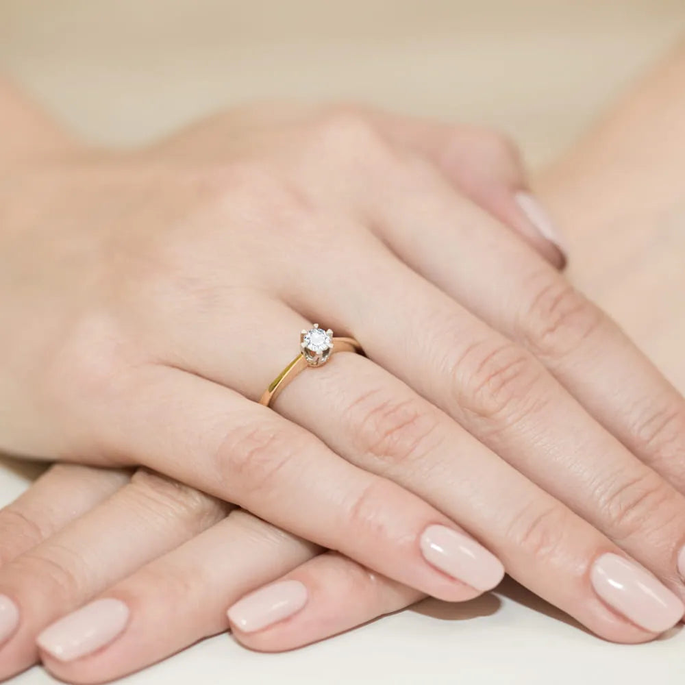 gold-ring-with-0-30ct-diamond-w0220-diw-07