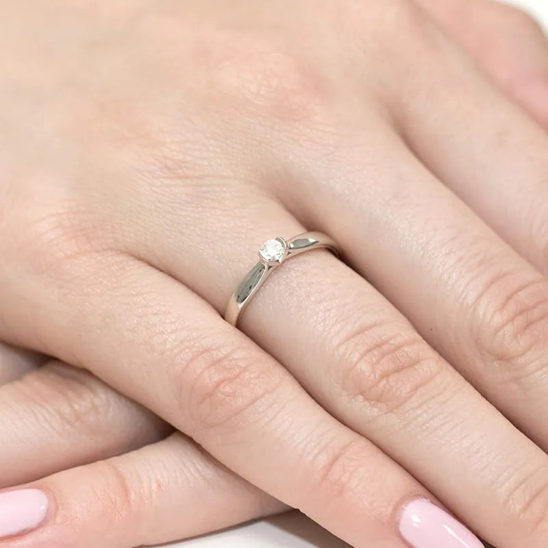 zlatý-prsteň-s-diamantom-0-10ct-w0223-diw-02