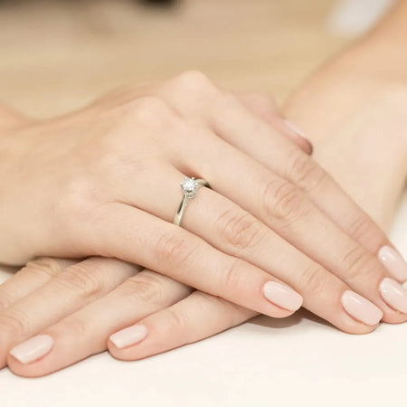 gold-ring-with-0-25ct-lab-diamond-w0234-ldw-03