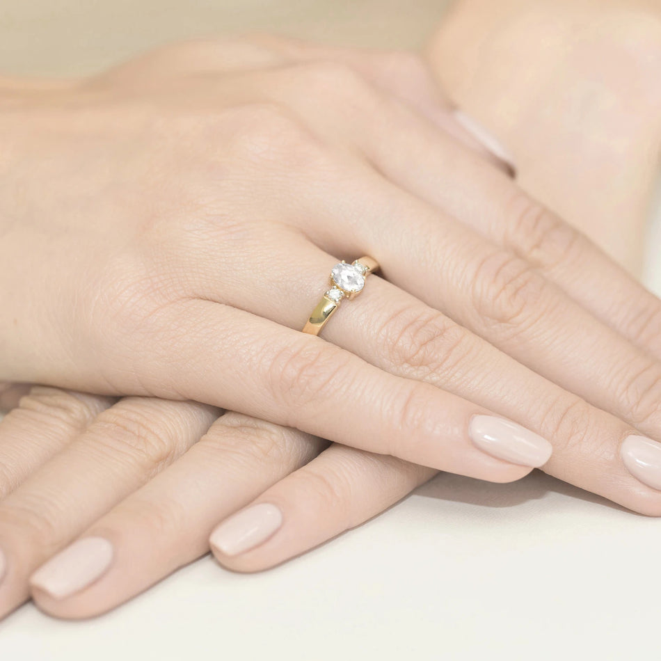 Gold Ring with Lab-Grown Diamonds 0.40 ct and 0.08 ct
