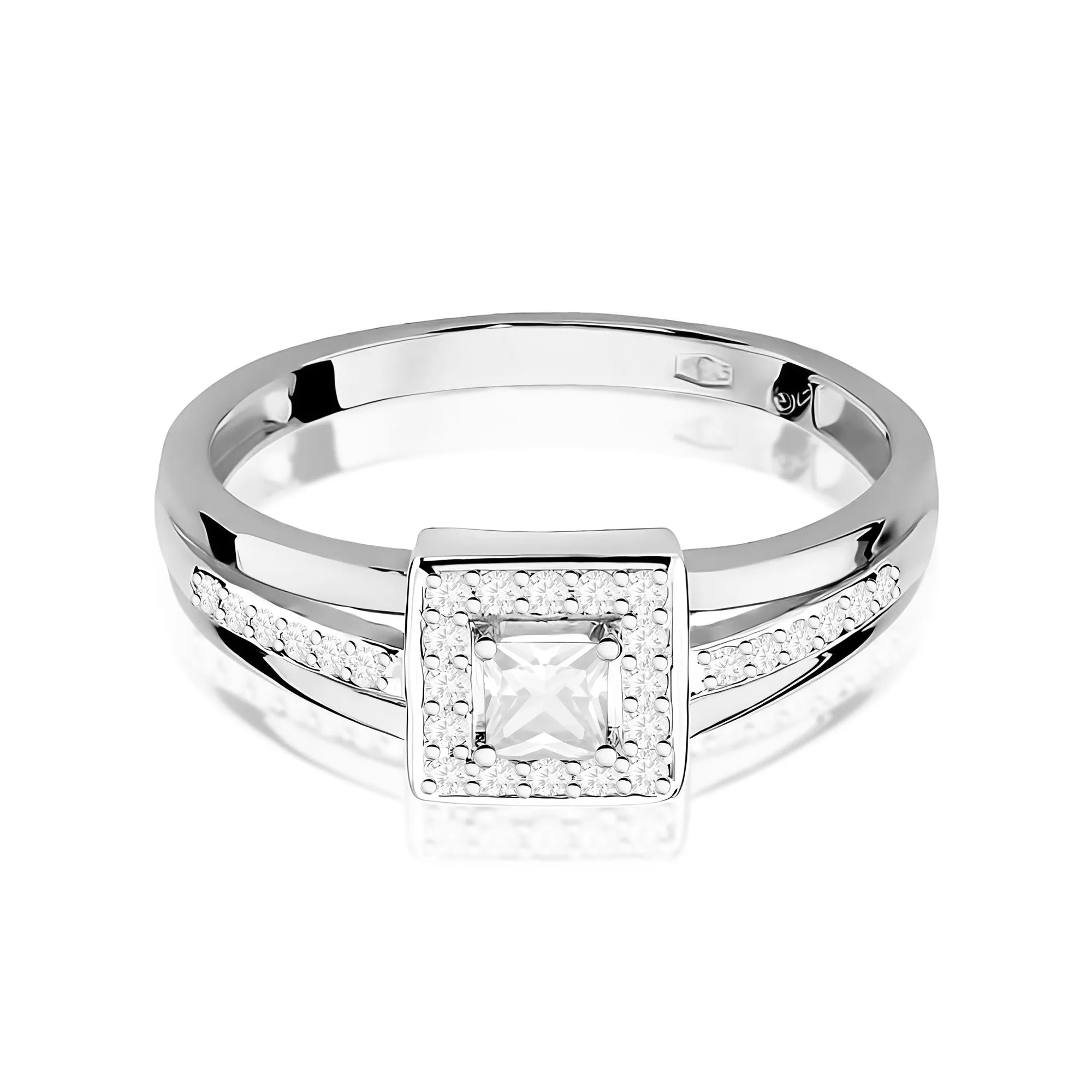 gold-ring-with-0-15ct-and-0-14ct-diamonds-w0271-diw-01