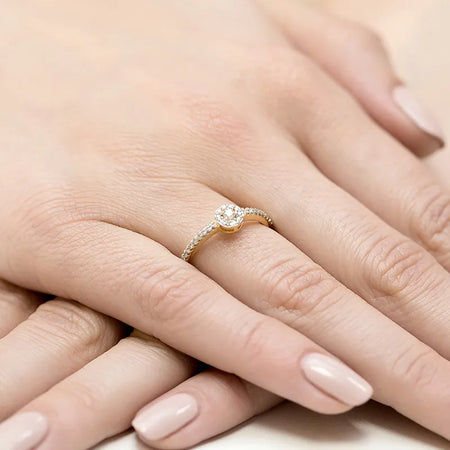 gold-ring-with-0-05ct-and-0-14ct-diamonds-w0273-diw-01