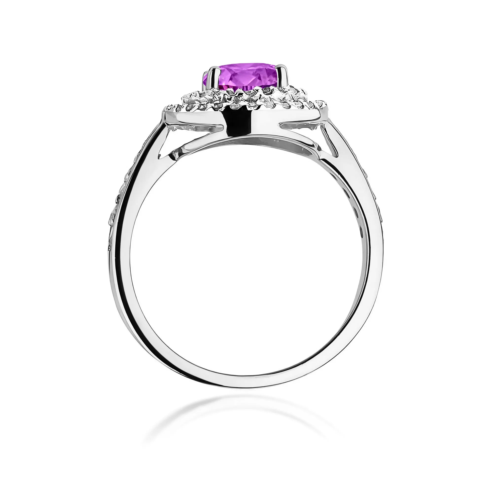 gold-ring-with-0-90ct-amethyst-and-0-374ct-diamonds-w0274-amv-01