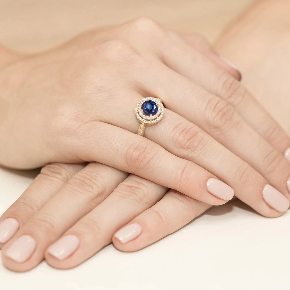 gold-ring-with-1-00ct-sapphire-and-0-374ct-diamonds-w0274-sab-01