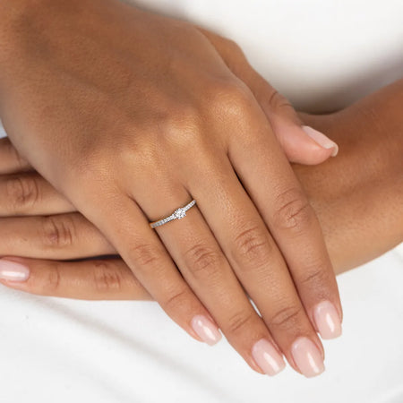 gold-ring-with-0-20ct-lab-and-0-08ct-lab-diamonds-w0288-ldw-02