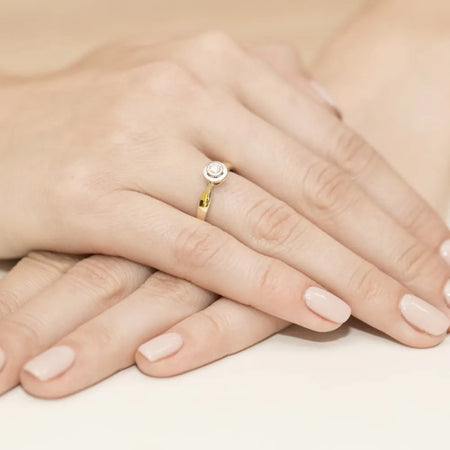 gold-ring-with-0-10ct-diamond-w0294-diw-01