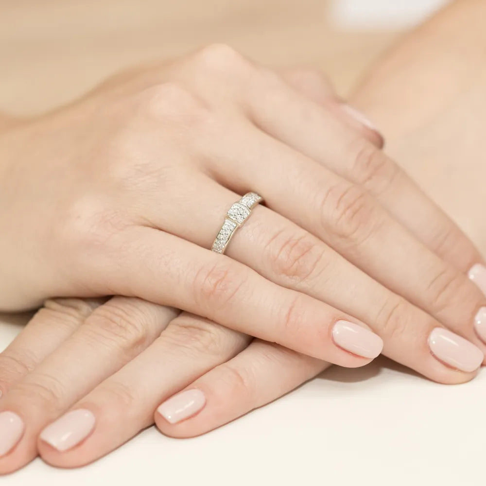 zlatý-prsteň-s-diamantmi-0-19ct-w0297-diw-01