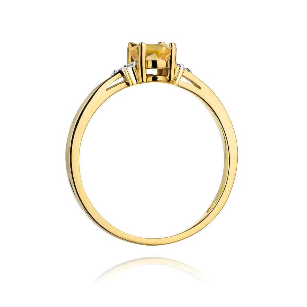 gold-ring-with-0-60ct-citrin-and-0-052ct-diamonds-w0301-ciy-01