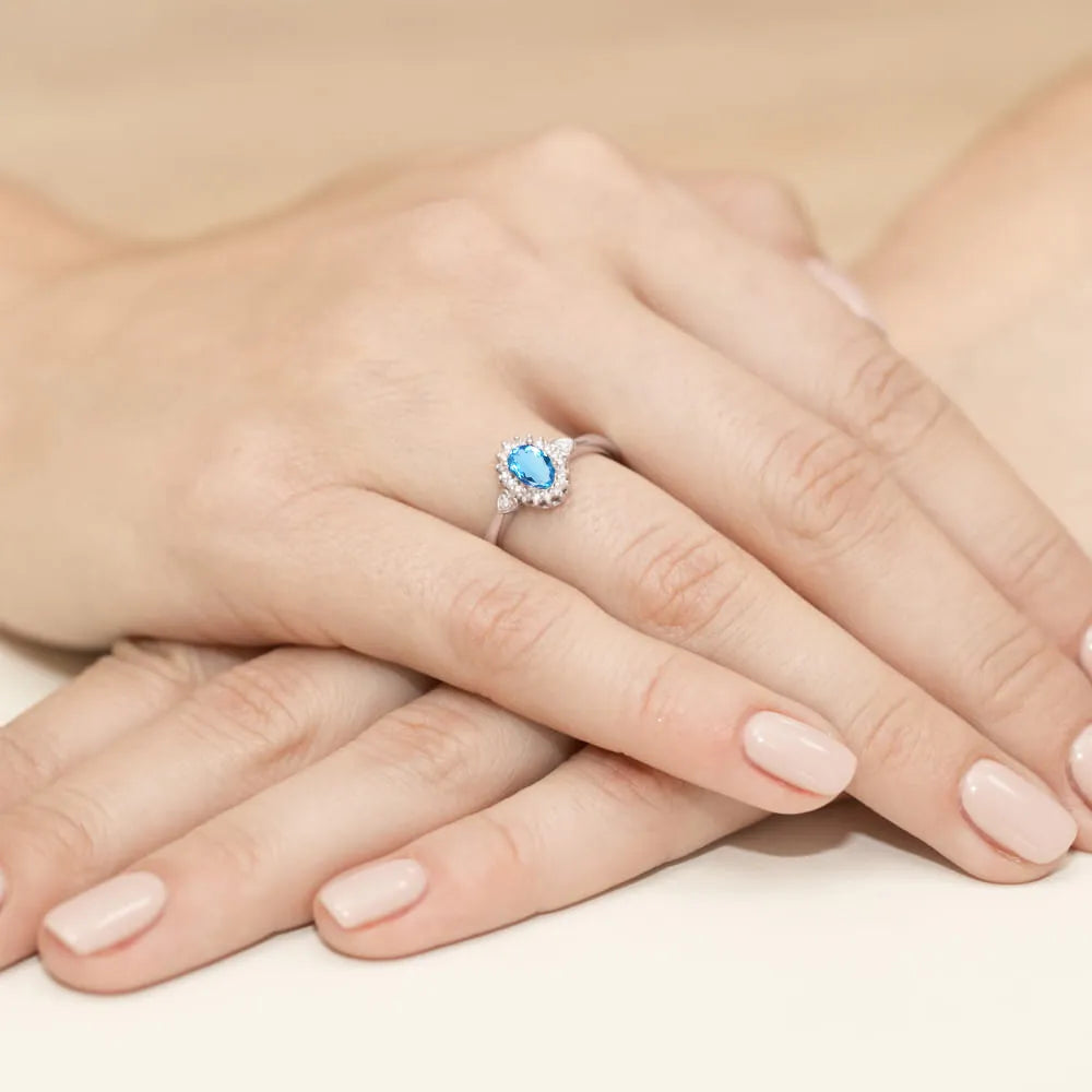 gold-ring-with-0-50ct-topaz-and-0-10ct-diamonds-w0312-tob-01