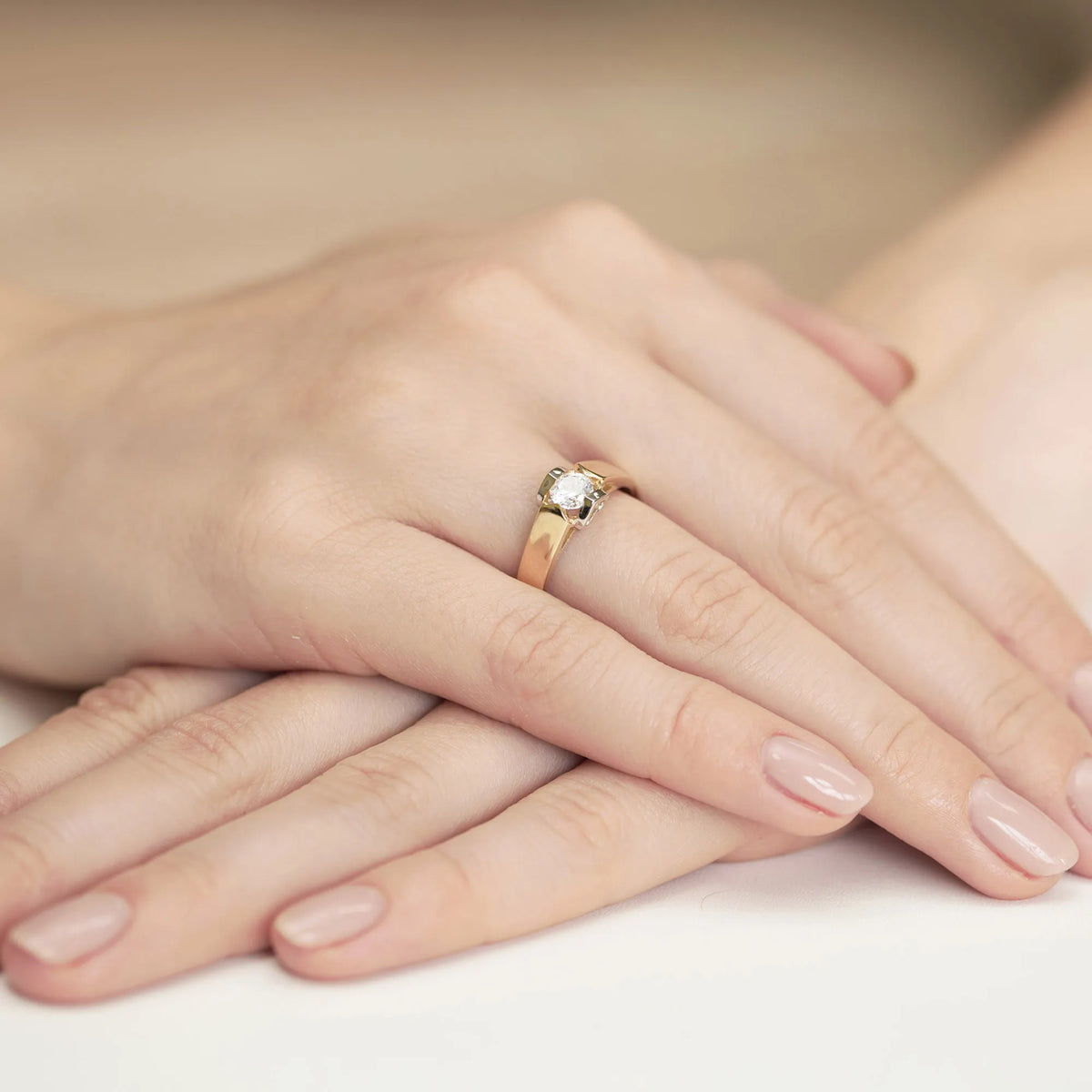 gold-ring-with-0-50ct-lab-diamond-w0320-ldw-09