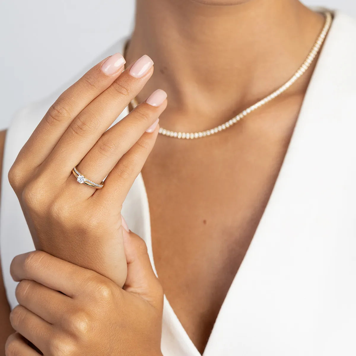 gold-ring-with-0-30ct-and-0-10ct-lab-diamonds-w0355-ldw-01