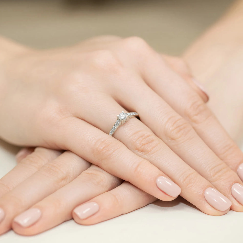 bague-en-or-avec-diamants-laboratoire-de-0-30ct-et-0-145ct-w0364-ldw-01