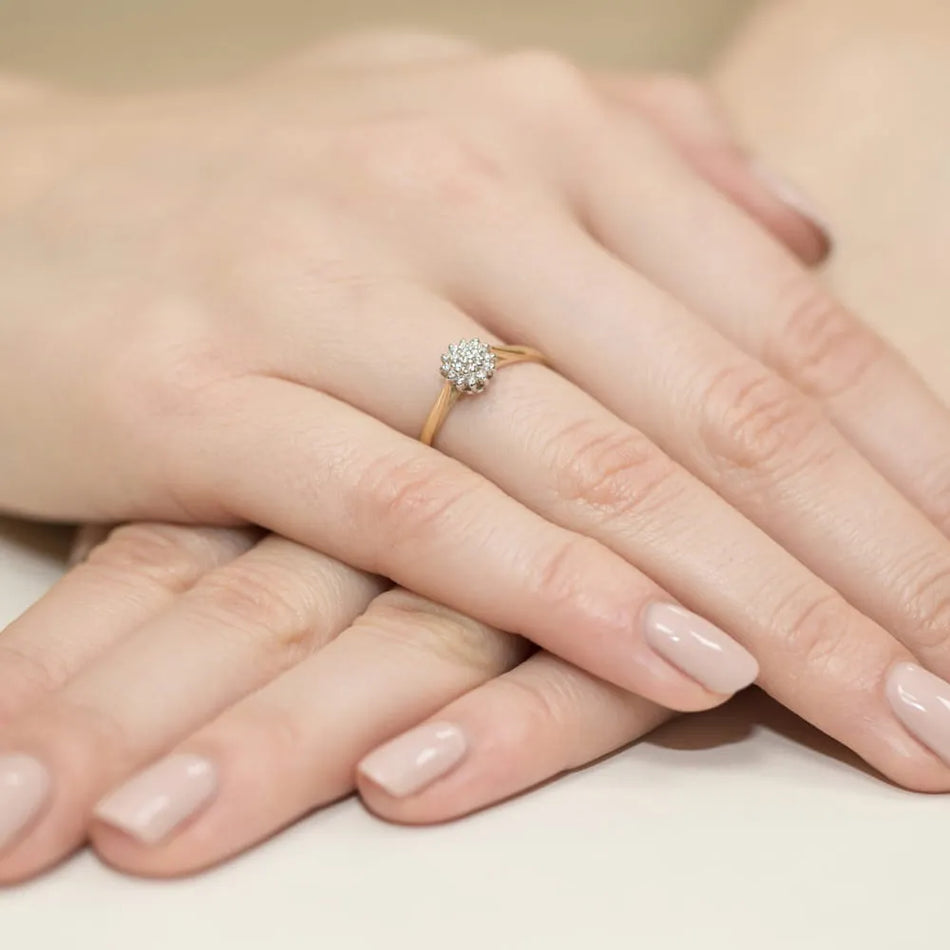 gold-ring-with-0-095ct-diamonds-w0401-diw-01