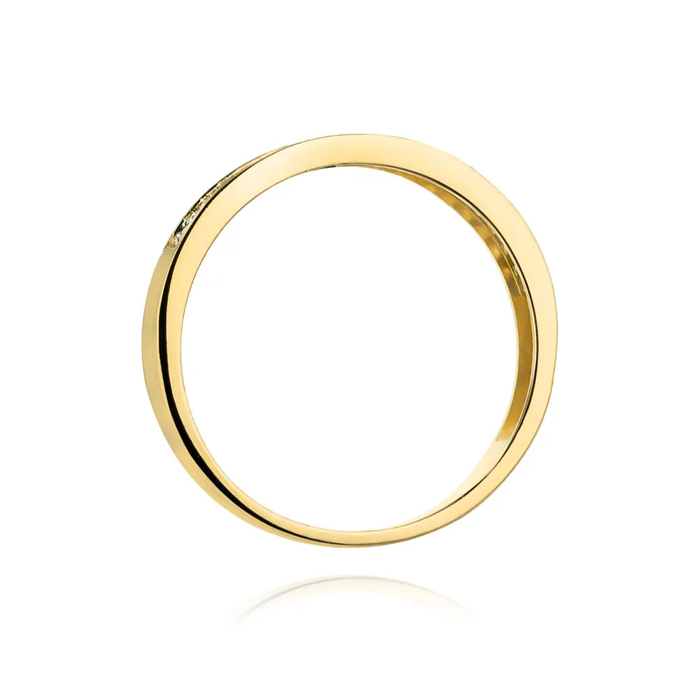 gold-ring-with-0-18ct-diamonds-w0410-diw-01