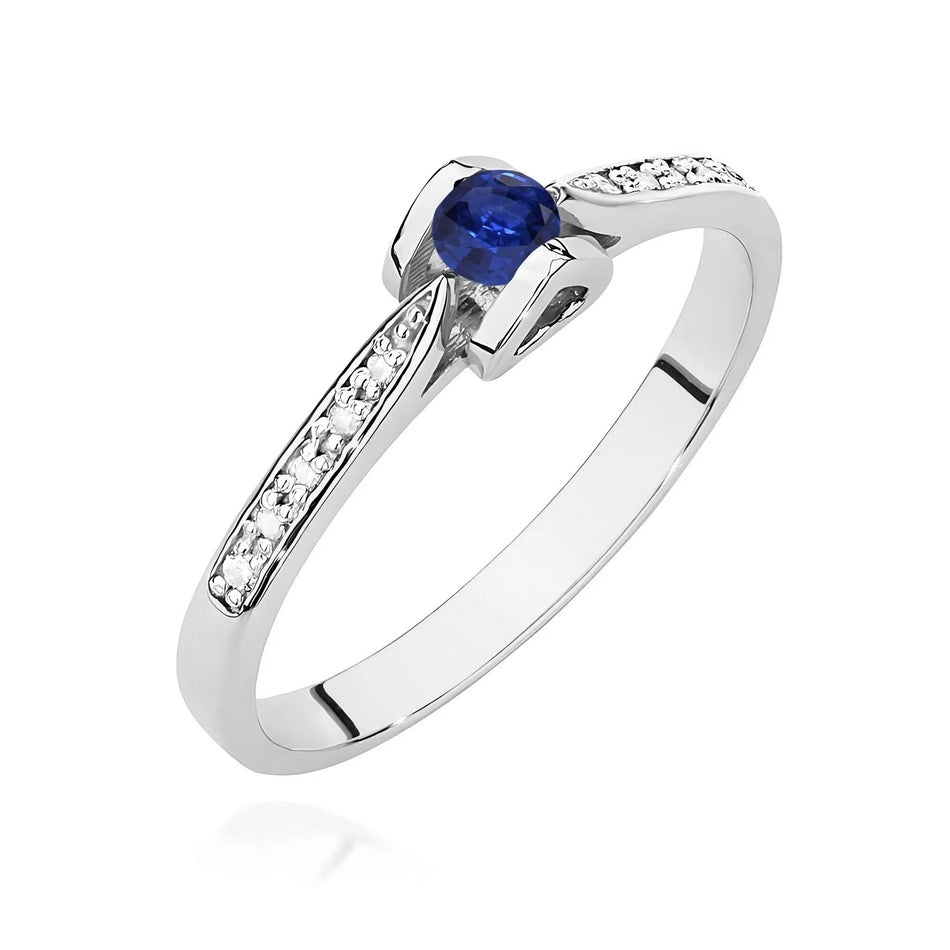 Ring aus Weißgold mit 0,15 ct Saphir und 0,05 ct Diamanten