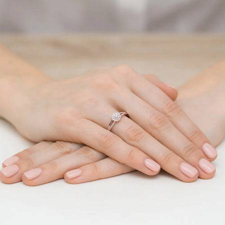 gold-ring-with-0-175ct-diamonds-w0437-diw-01