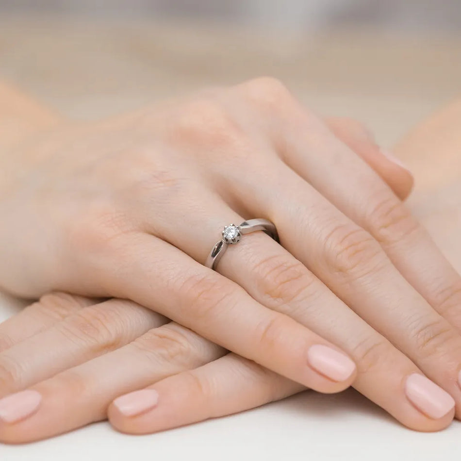 bague-en-or-avec-diamant-de-0-15ct-w0450-diw-02