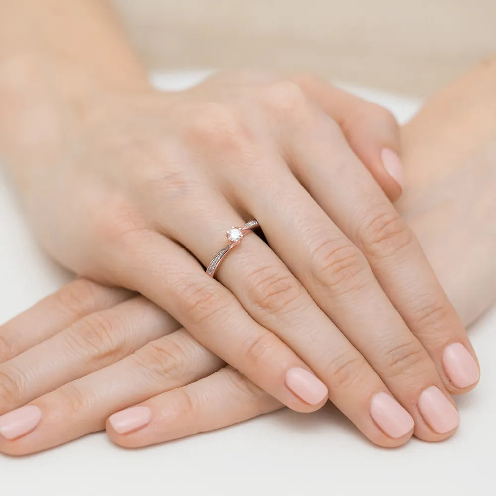 gold-ring-with-0-15ct-and-0-05ct-diamonds-w0453-diw-01