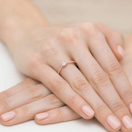 gold-ring-with-0-08ct-diamond-w0461-diw-03