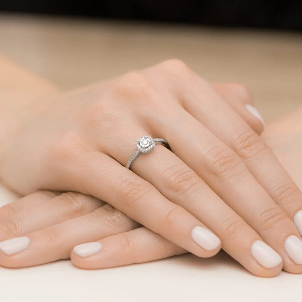 gold-ring-with-0-08ct-and-0-13ct-lab-diamonds-w0462-ldw-01