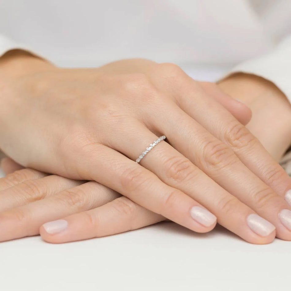 zlatý-prsteň-s-diamantmi-0-045ct-w0504-diw-01