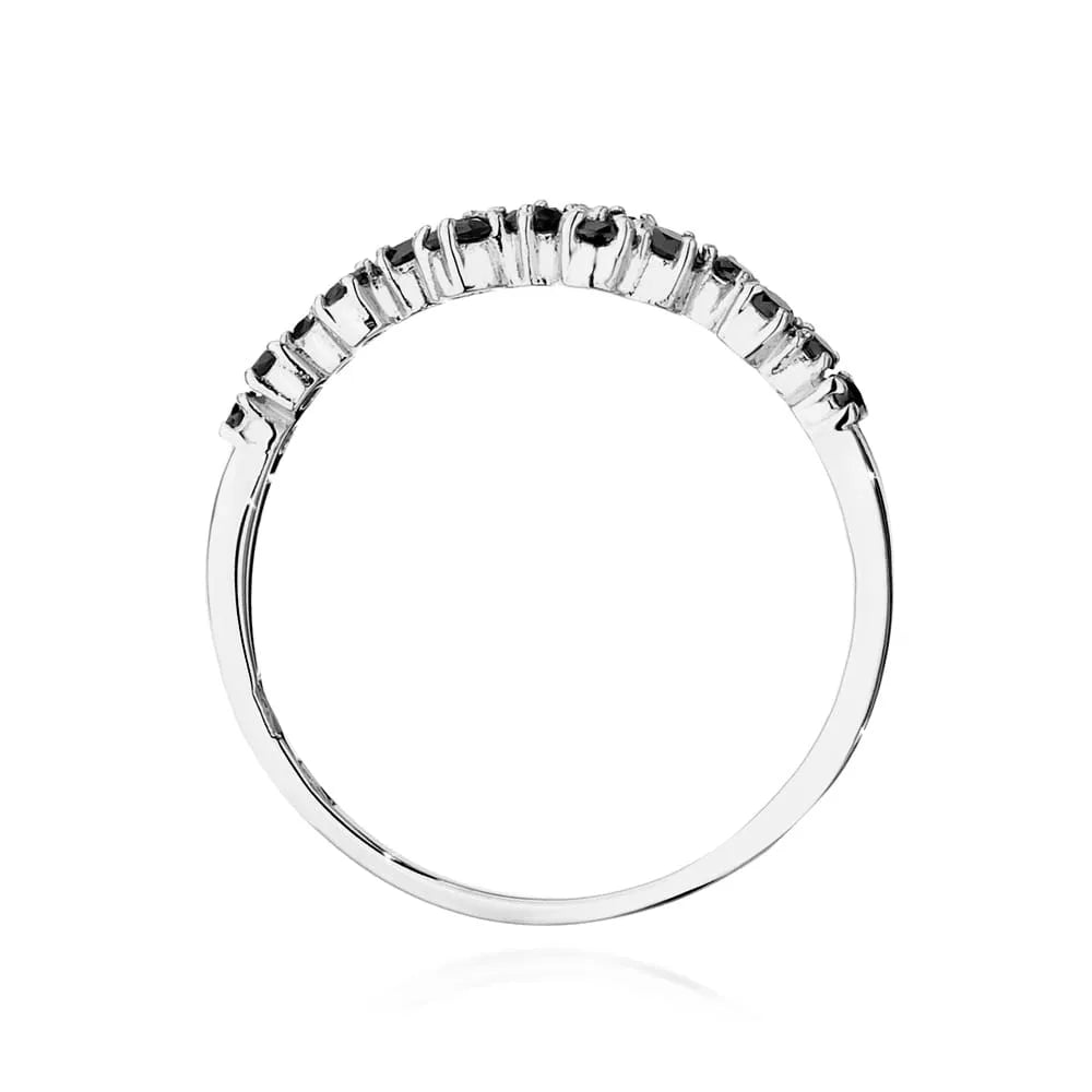 gold-ring-with-0-326ct-black-diamonds-w0528-dib-01