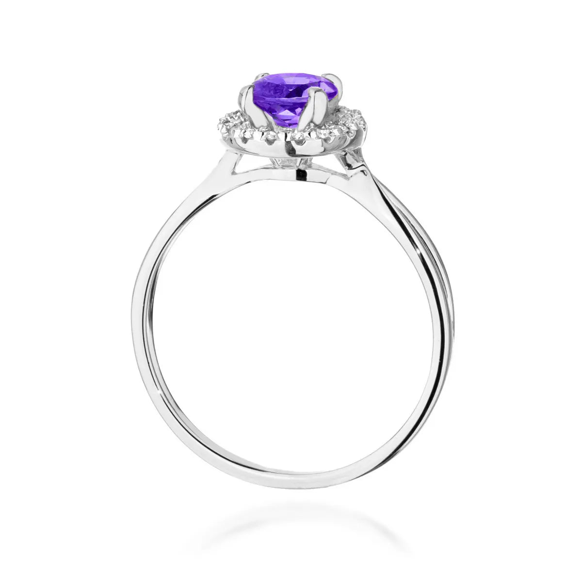 gold-ring-with-0-90ct-amethyst-and-0-08ct-diamonds-w0538-amv-01