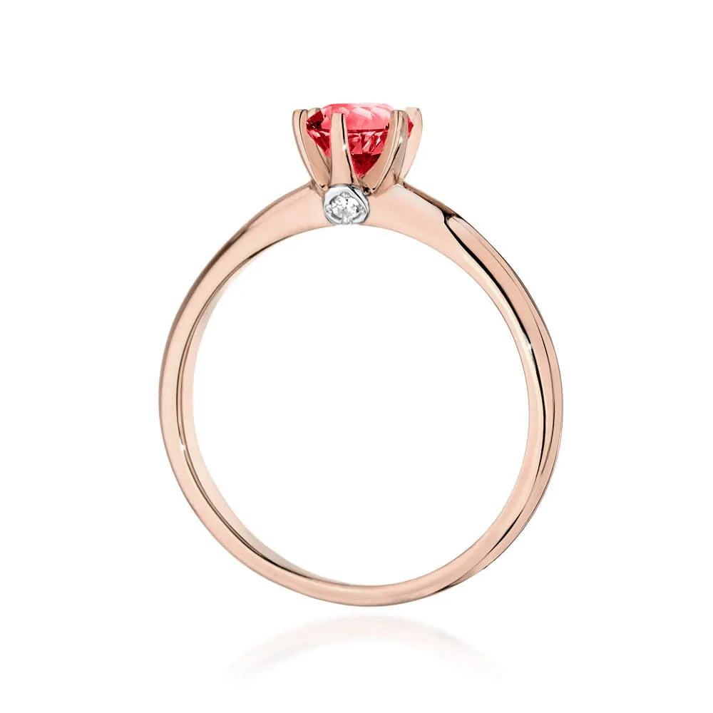 gold-ring-with-ruby-and-diamonds