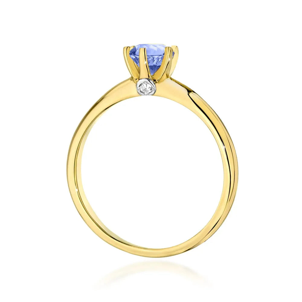 gold-ring-with-tanzanite-and-diamonds