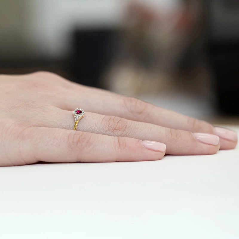 14k-Goldring-mit-rotem-Zirkonia-w056-585-cb