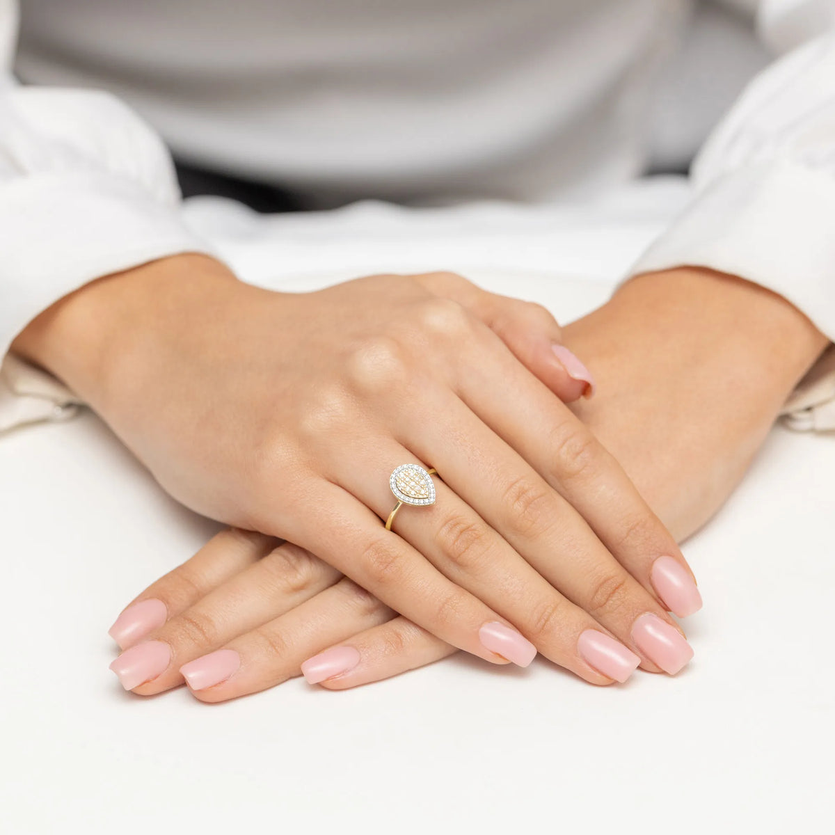 bague-en-or-avec-diamants-de-0-215ct-w0571-diw-01