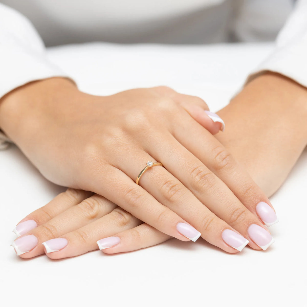 gold-ring-with-0-10ct-diamond-w0579-diw-01