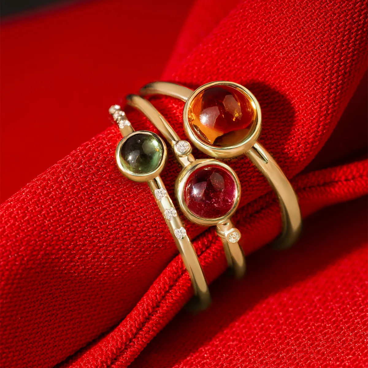 gold-ring-with-0-60ct-pink-tourmaline-and-0-01ct-diamonds-w0597-tmp-01