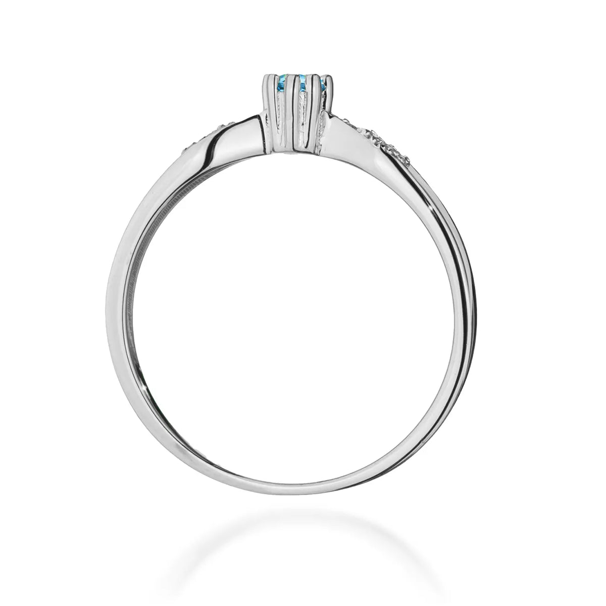 zlatý prsteň s topásom 0,15 ct a diamantmi 0,06 ct w0613-tob-01