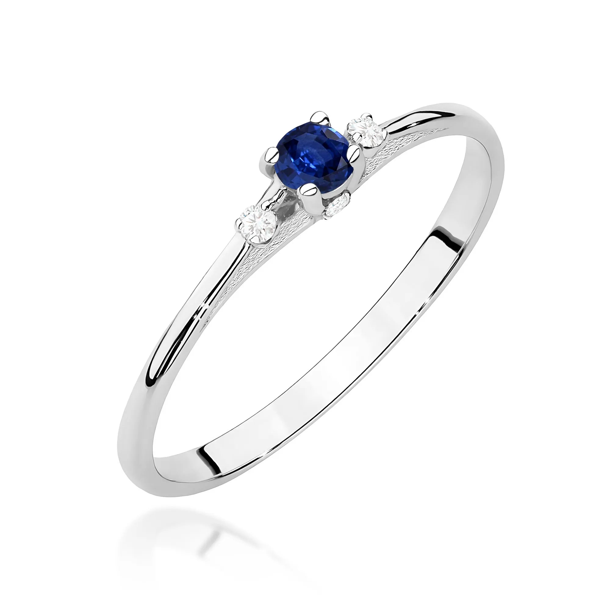 gold-ring-with-0-15ct-sapphire-and-0-046ct-diamonds-w0614-sab-01