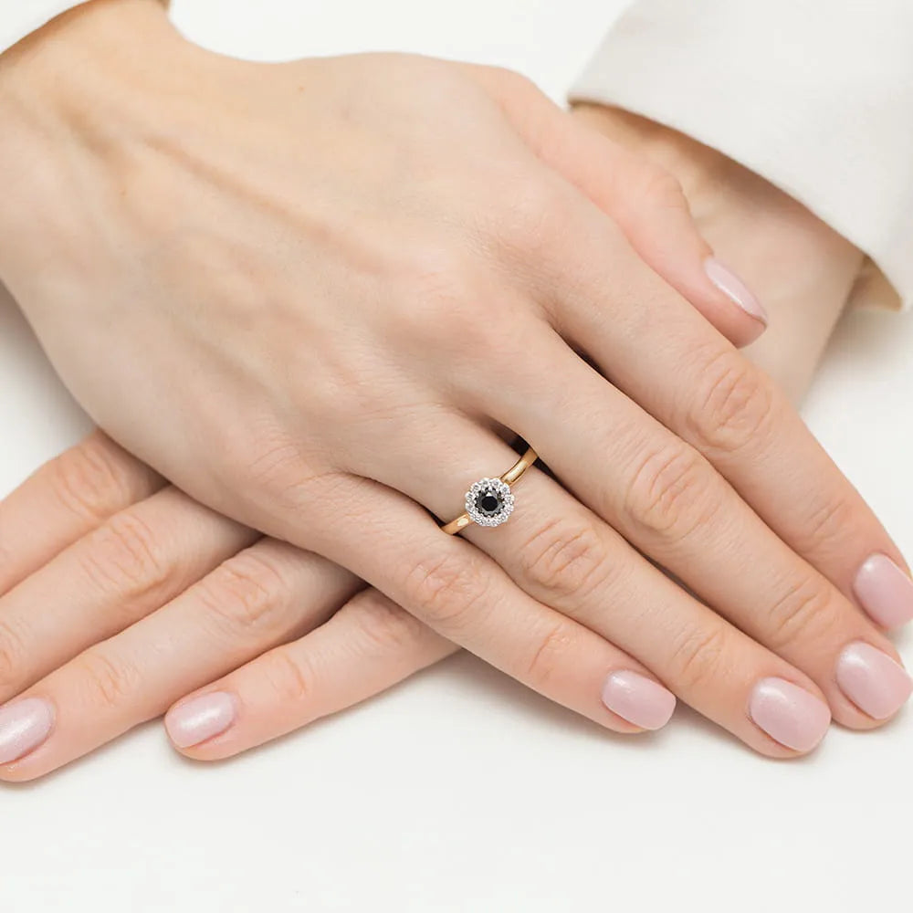 zlatý prsten s 0,50ct černým diamantem a 0,103ct diamanty w0622-dib-01