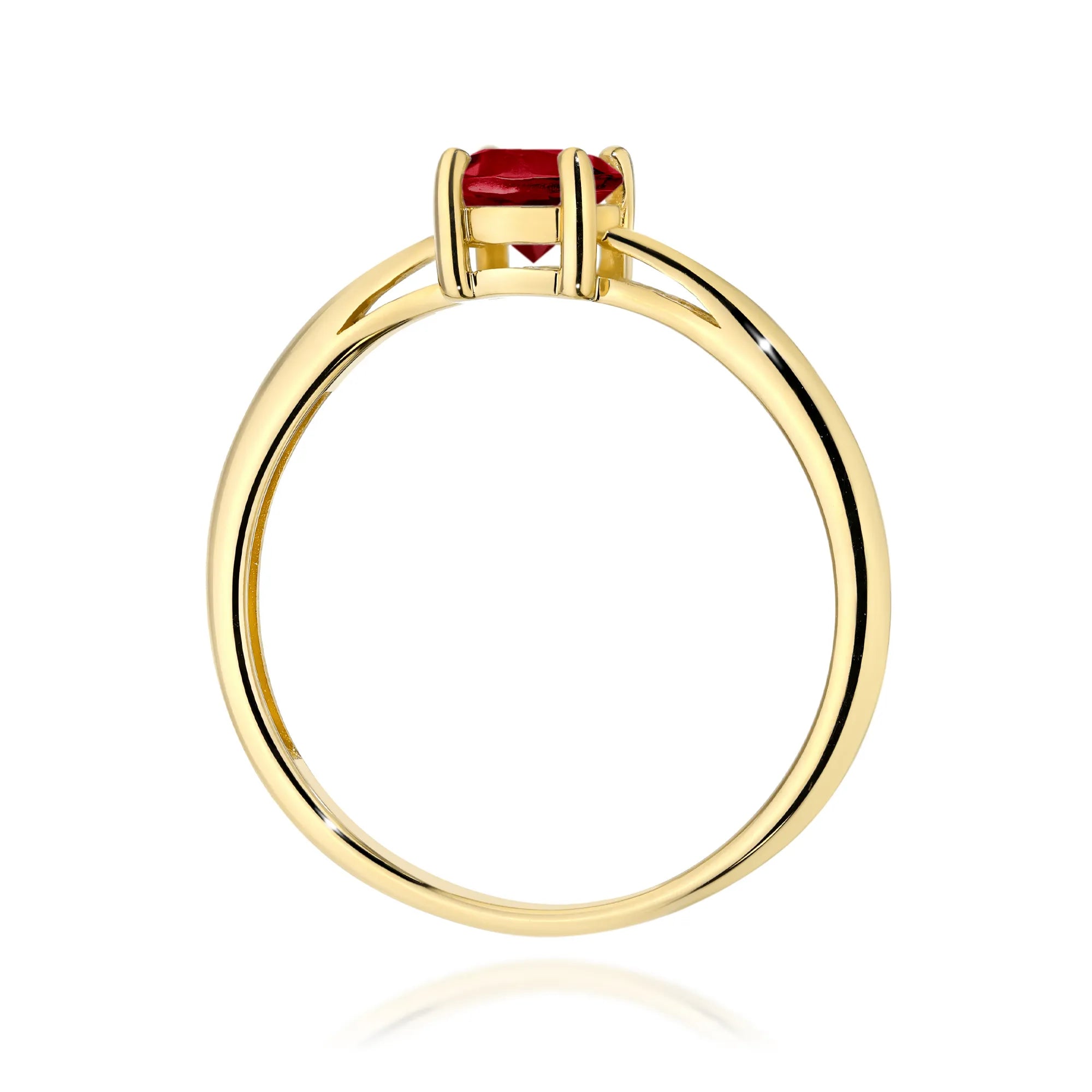 gold-ring-with-0-60ct-garnet-w0656-gar-01